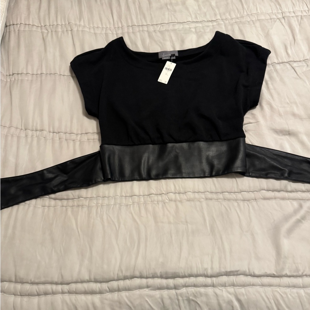 Anthropology new with tag leather waist tie T-shirt